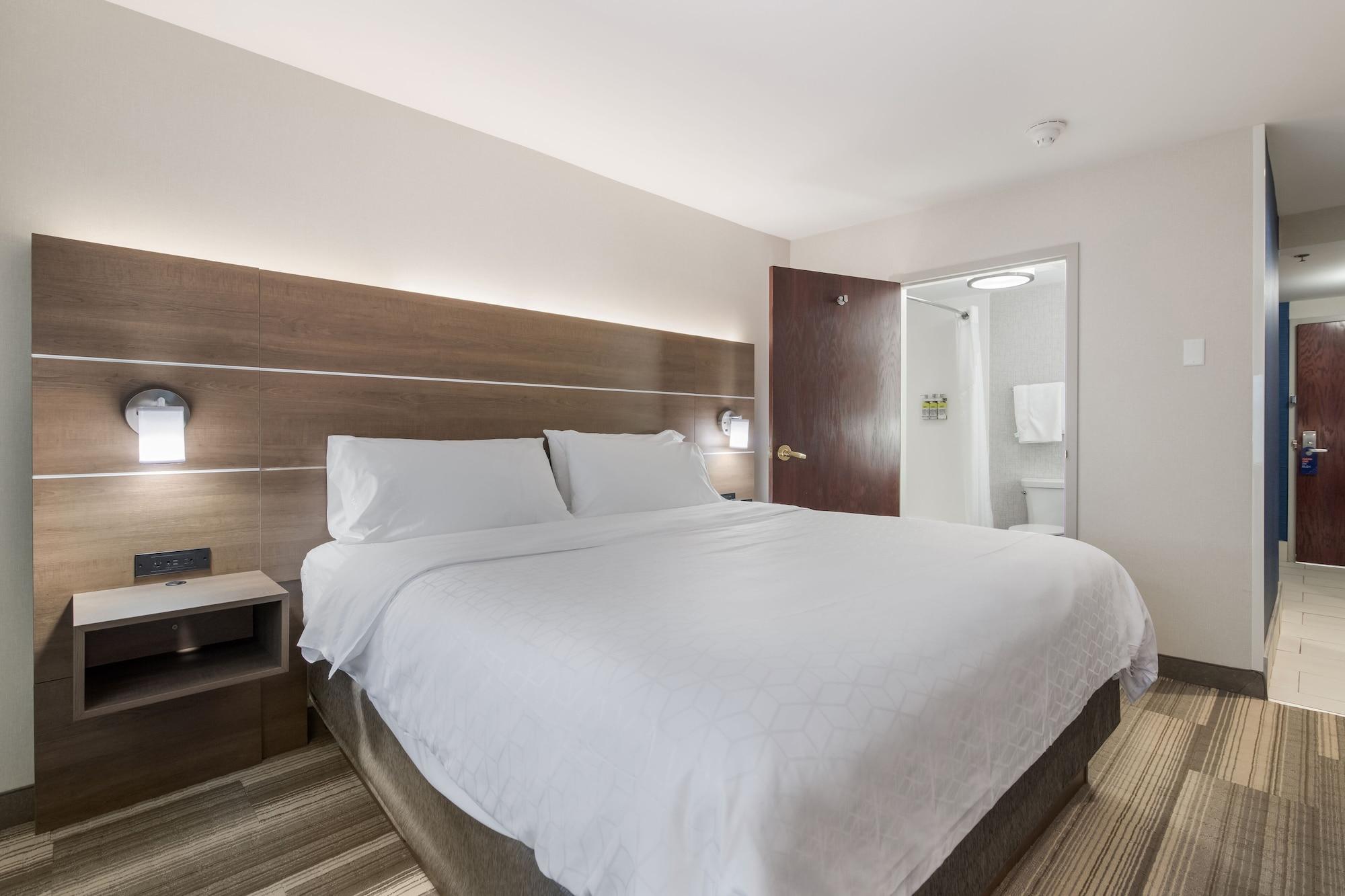 Holiday Inn Express - Plymouth By Ihg Exteriör bild