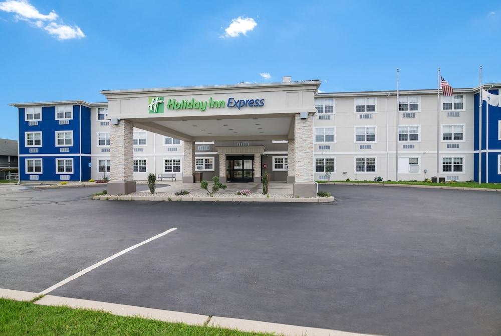 Holiday Inn Express - Plymouth By Ihg Exteriör bild